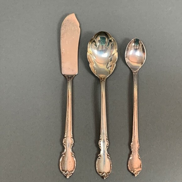 3 Rogers Bros. 1847 Reflection IS Silver-plate Sugar Spoon Butter Knife Flatware - Picture 1 of 7